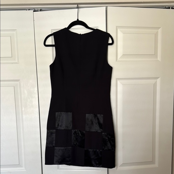 Ann Taylor Elegant Black Sleeveless Dress - Picture 8 of 8